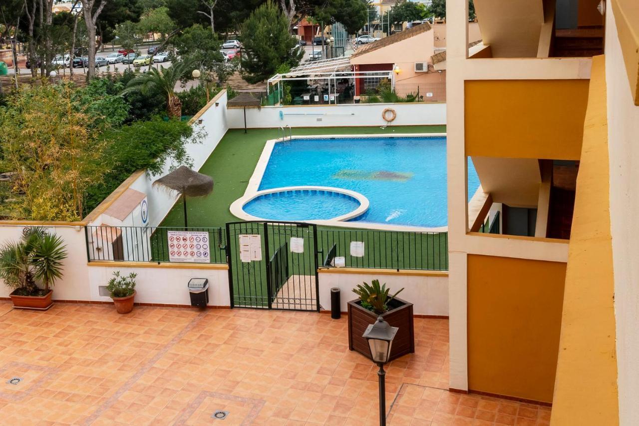 Ático con terraza-solárium y piscina 4-6 personas WIFI A/C Roda Exterior foto